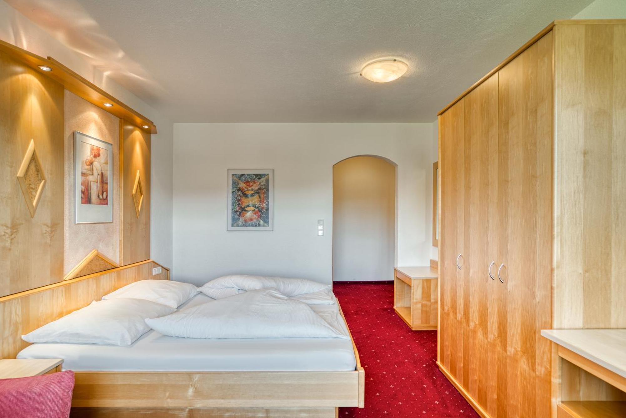 Hotel Alpen-Royal Jerzens Exteriér fotografie