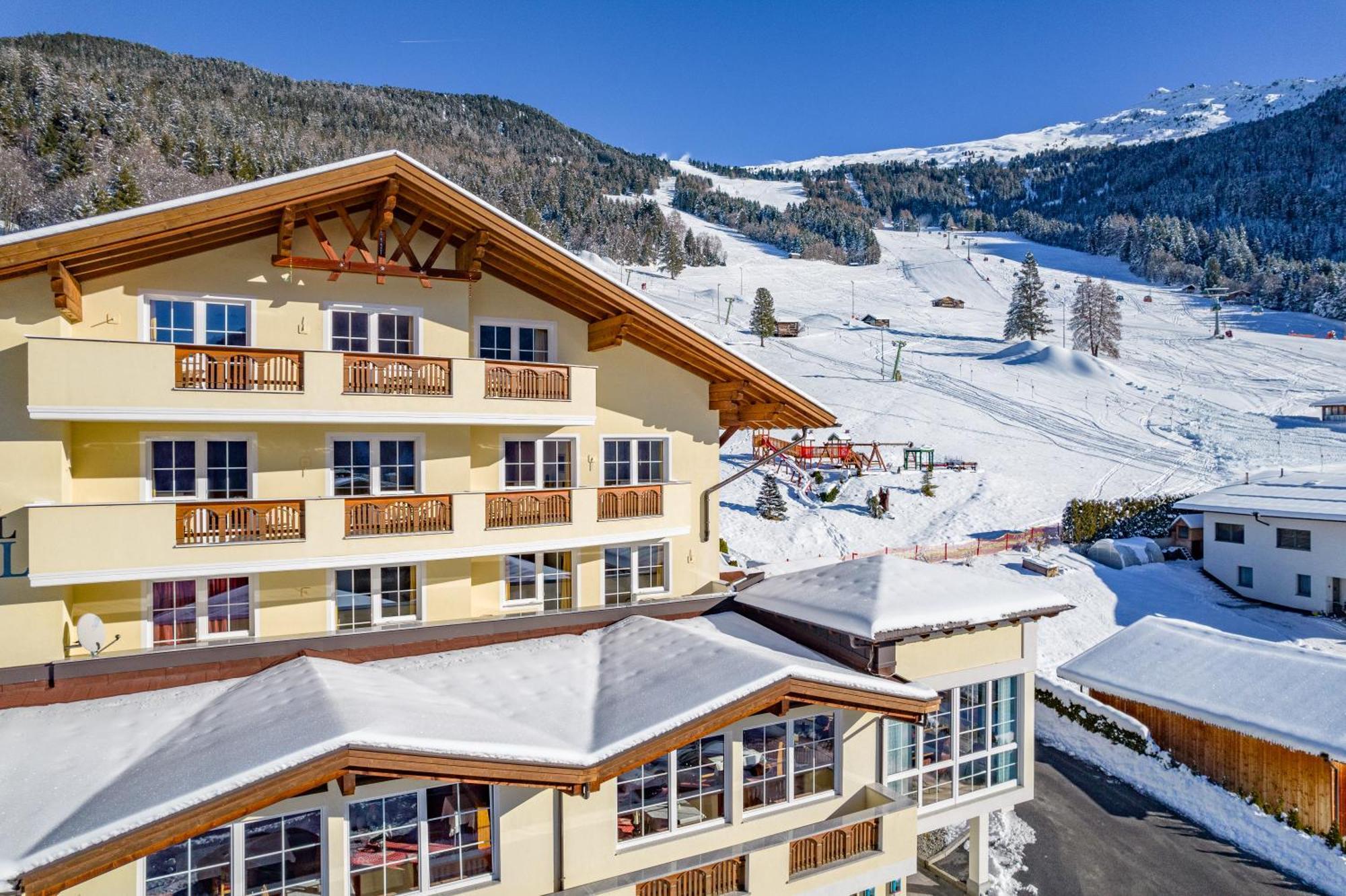 Hotel Alpen-Royal Jerzens Exteriér fotografie
